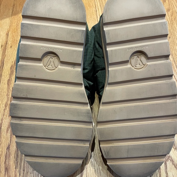 Louis Vuitton Pillow Comfort Ankle Boot size 36 - Picture 5 of 5